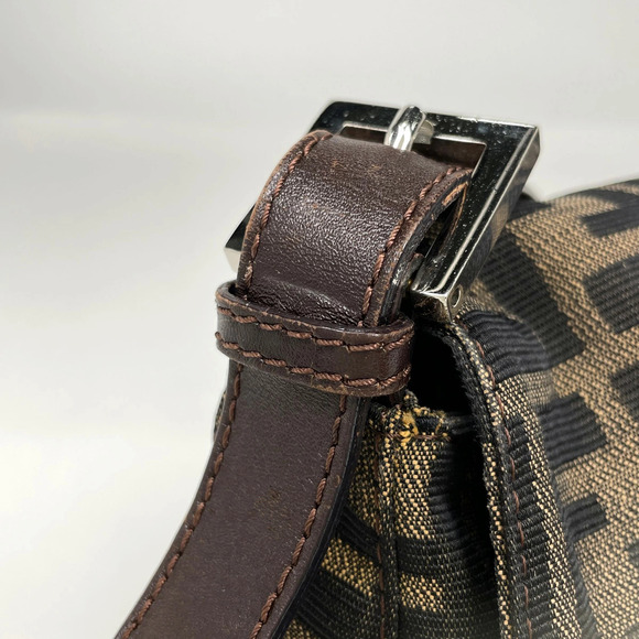 Fendi Zucca Shoulder Bag Mamma Baguette canvas brown main image 4